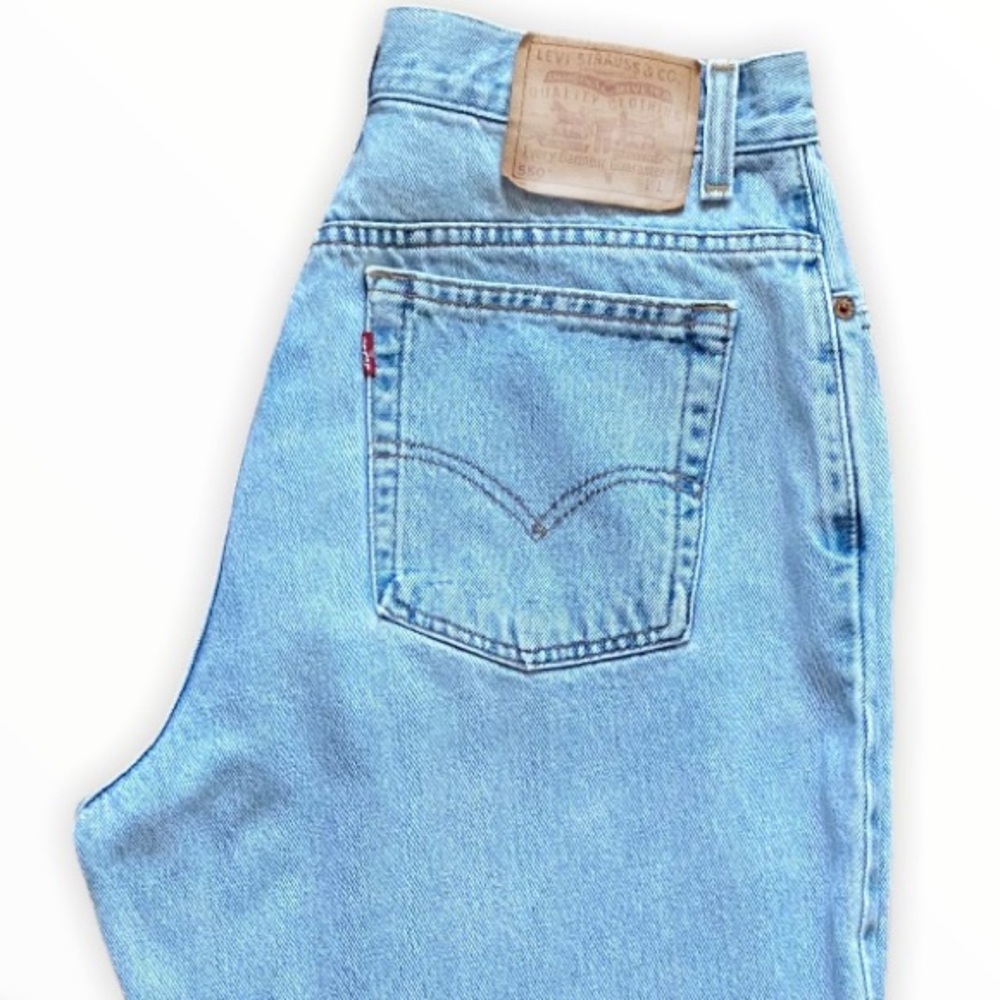 VTG Levis 550 Mom Jeans 13" High Rise Wedgie Fit